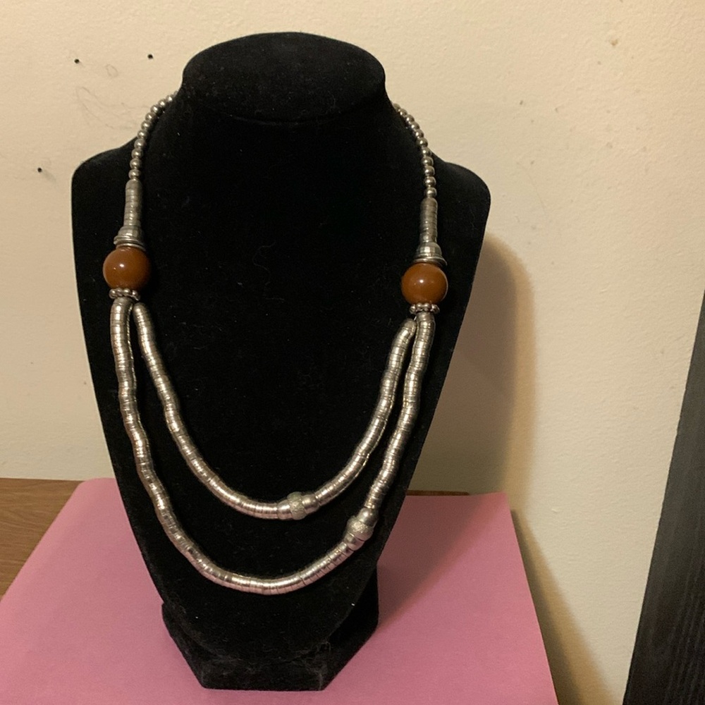 Unique necklace 19 1/2”